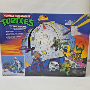 Teenage Mutant Ninja Turtles TMNT Classic Technodrome Playset Distressed Box New